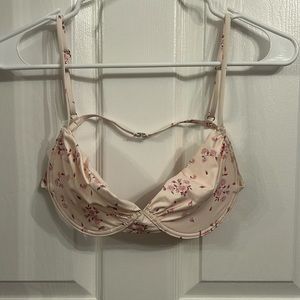 Frankie’s bikinis brand new top